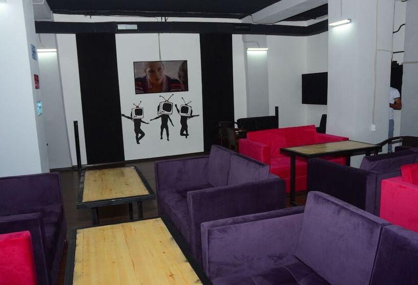 Hotel Capsule Hostel