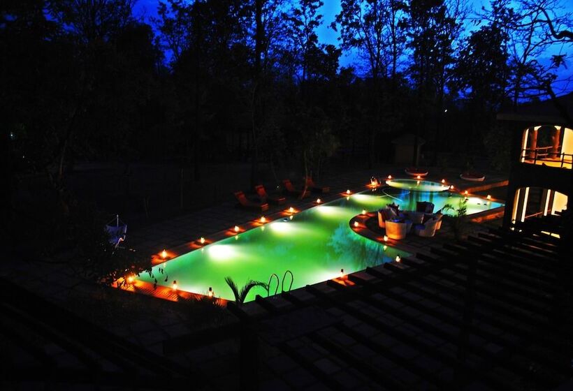 Hotel Genx Kanha By 1589