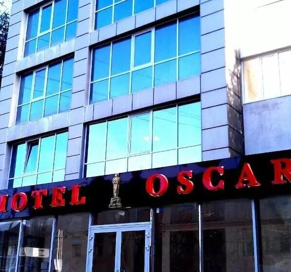 ホテル Oscar
