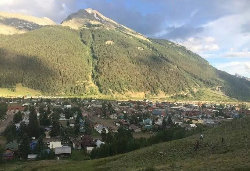 Hotelli The Bent Elbow