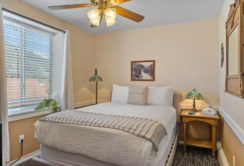 Hotelli The Bent Elbow