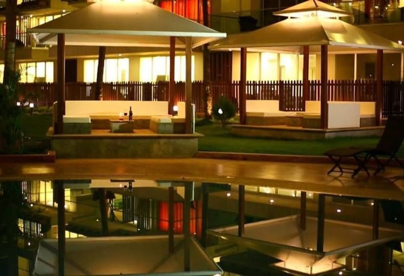 ホテル Zondela Inn Luxury Apartments