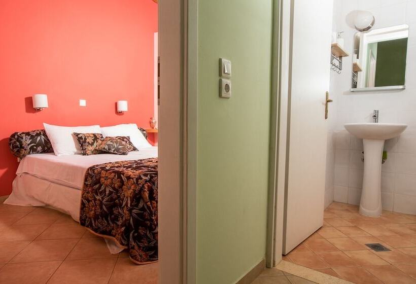 Spedion Villa Gytheio