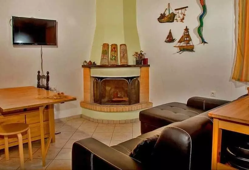 Spedion Villa Gytheio