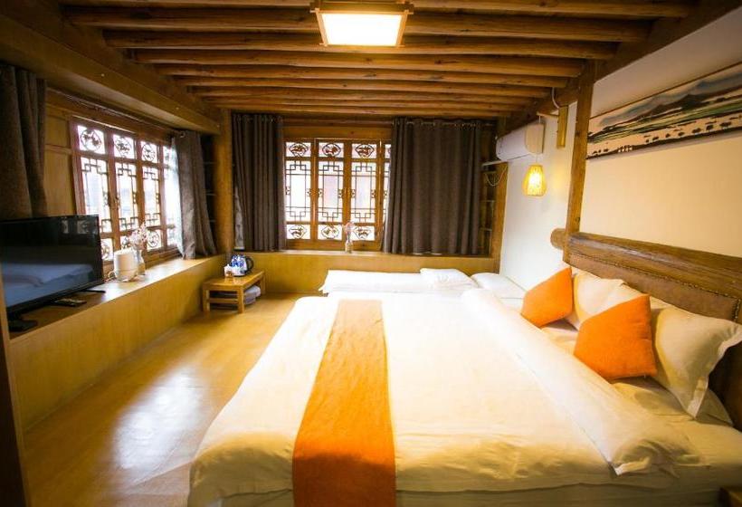 فندق صغير Floral Four Season Inn