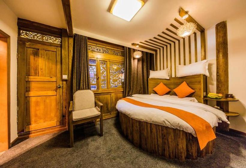 فندق صغير Floral Four Season Inn