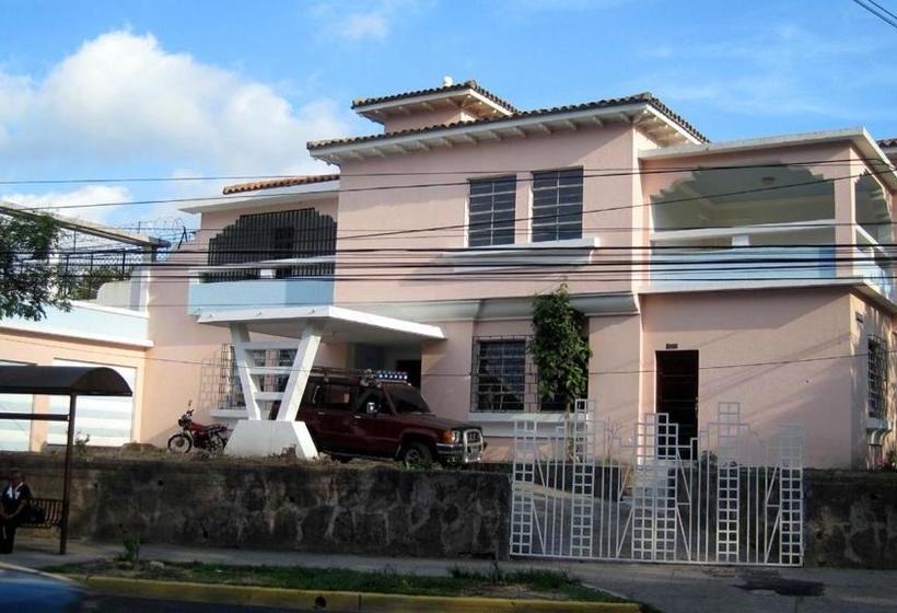 فندق صغير Hostal Cumbres Del Volcan Flor Blanca