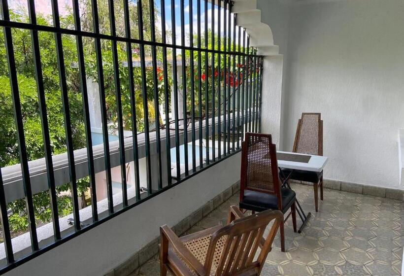 فندق صغير Hostal Cumbres Del Volcan Flor Blanca