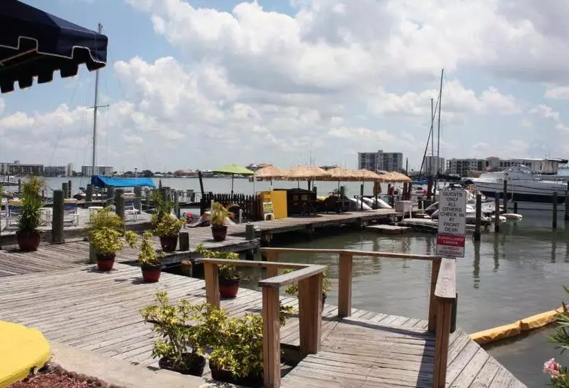 Barefoot Bay Resort Motel