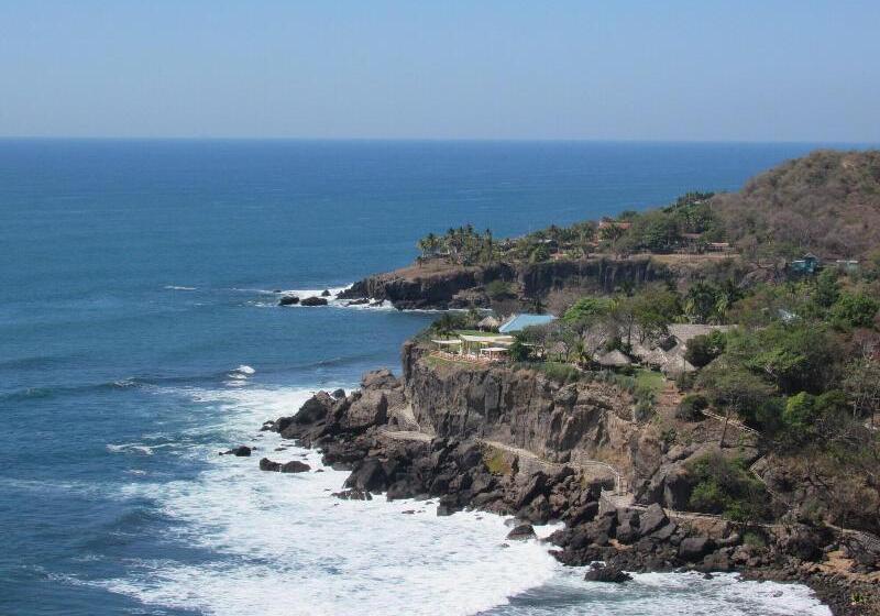 هتل Atami Escape Resort