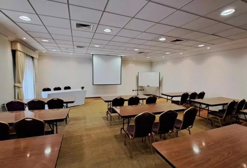 Hotelli Diego De Almagro Copiapo