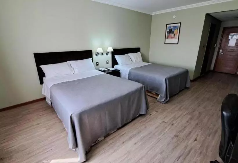 Hotelli Diego De Almagro Copiapo