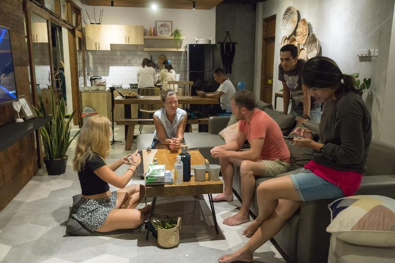 בית מלון כפרי Interconnection Hostel