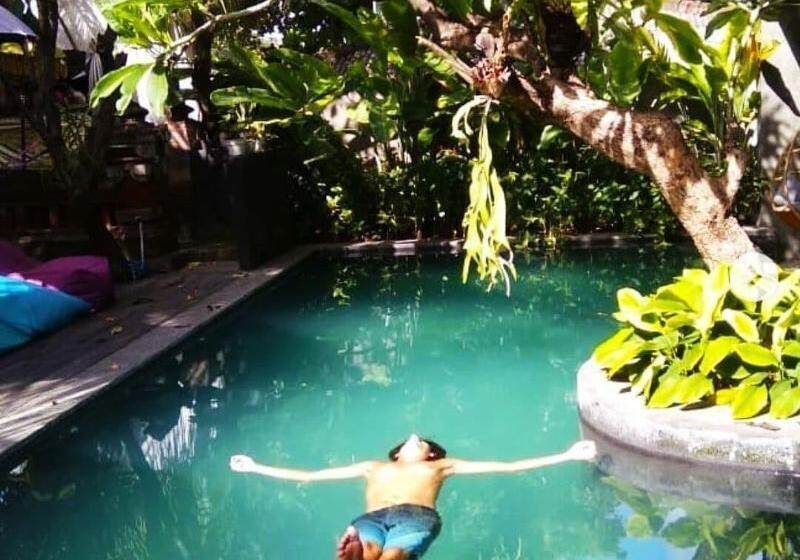 בית מלון כפרי Interconnection Hostel