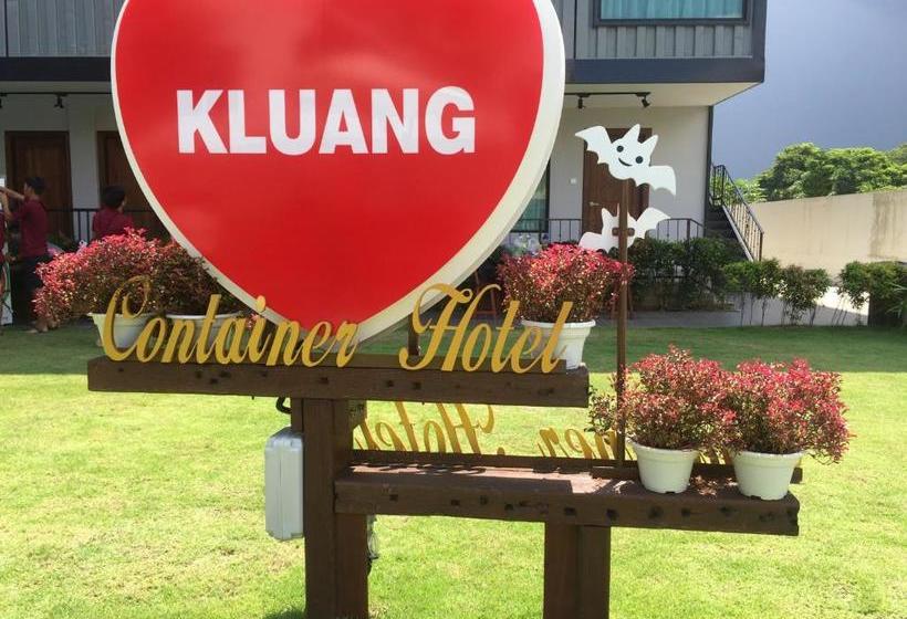 Otel Kluang Container Swimming Pool