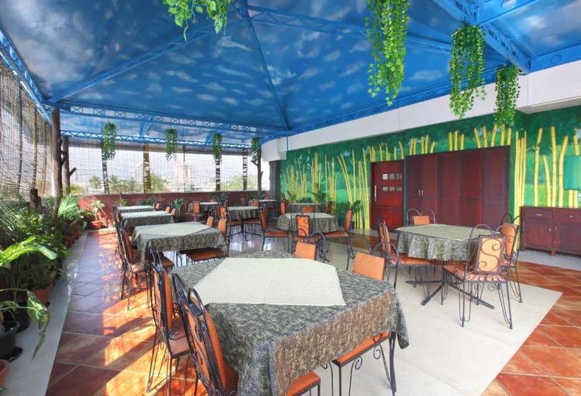 Hotel Park Residency