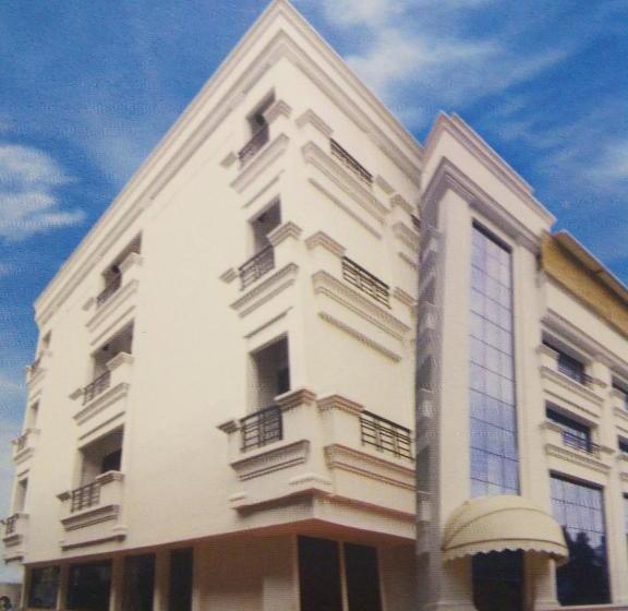 Hotel Park Residency