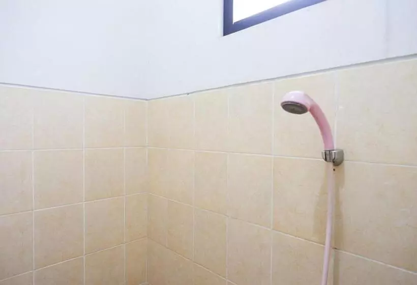 Hotelli Reddoorz Syariah @ Sunan Bonang Magelang