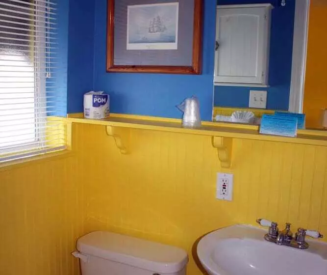 Barefoot Bay Resort Motel