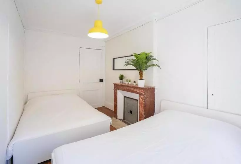 Nocnoc   La Comédie