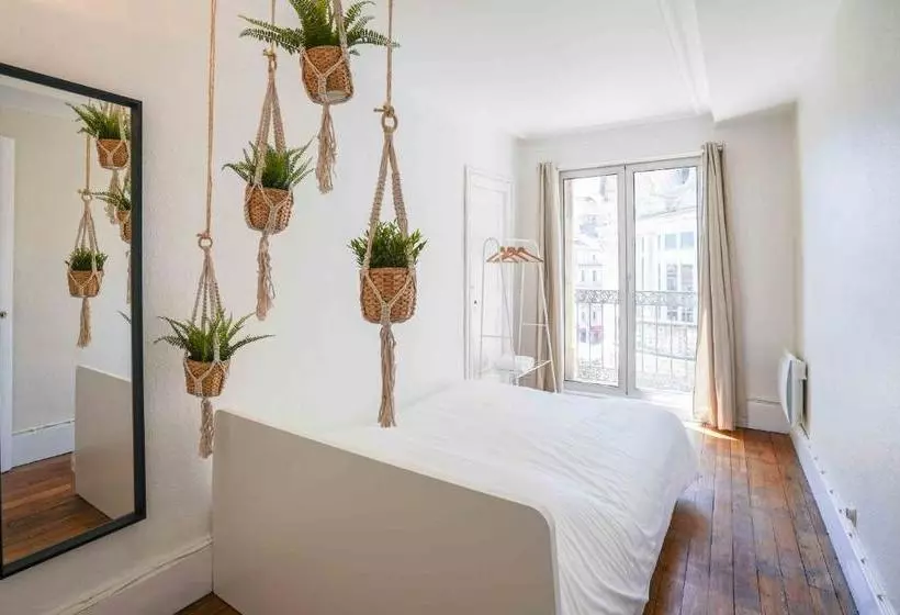 Nocnoc   La Comédie