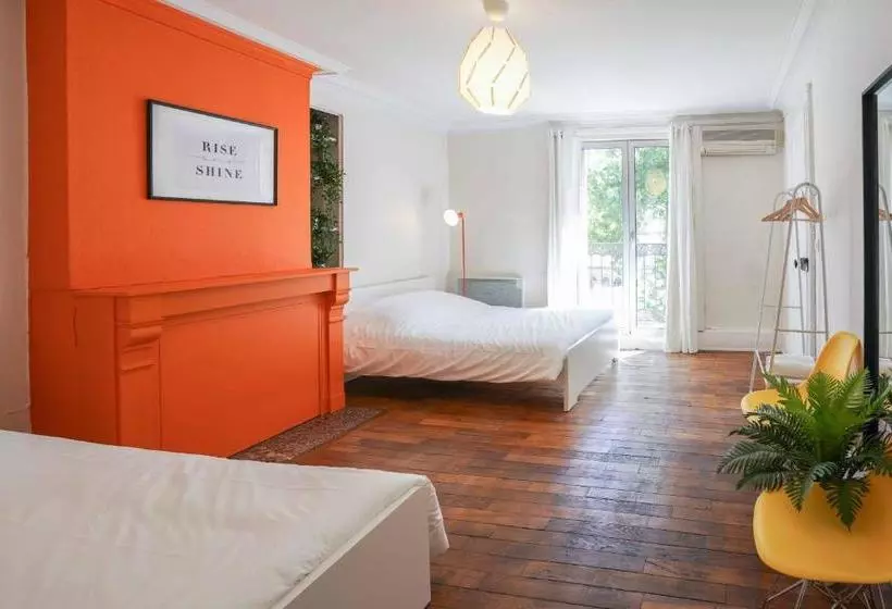 Nocnoc   La Comédie