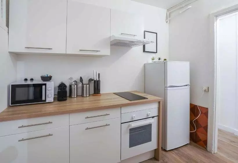 Nocnoc   La Comédie