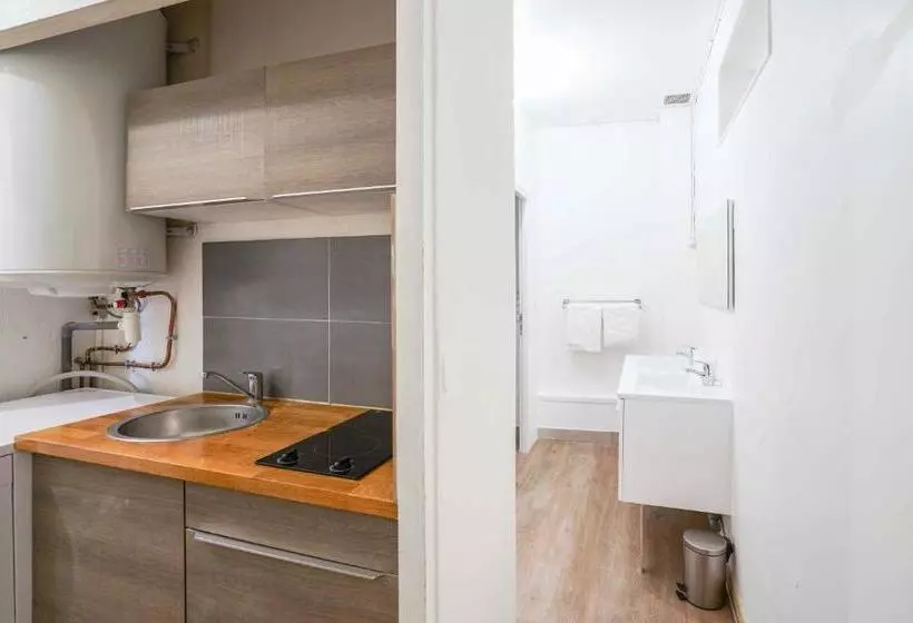 Nocnoc   La Comédie