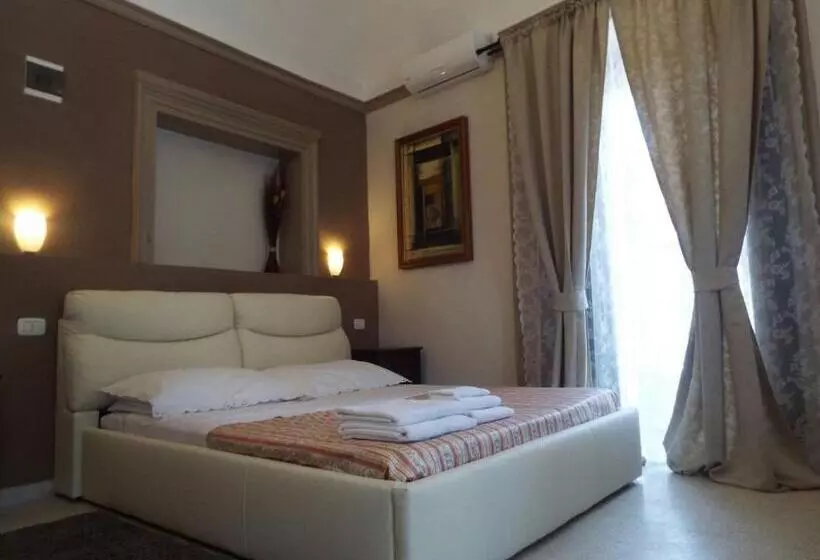 پانسیون Cusmano Residence