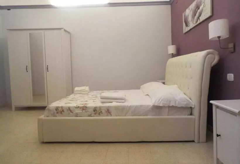 پانسیون Cusmano Residence