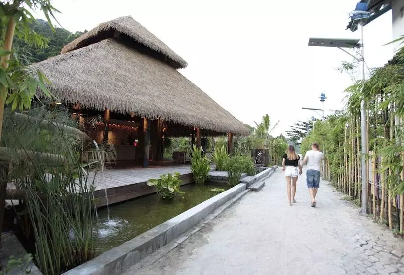 Phi Phi Coco Beach Resort Sha Extra Plus