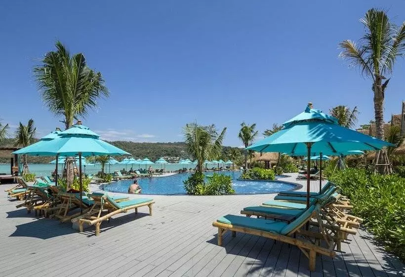 Phi Phi Coco Beach Resort Sha Extra Plus