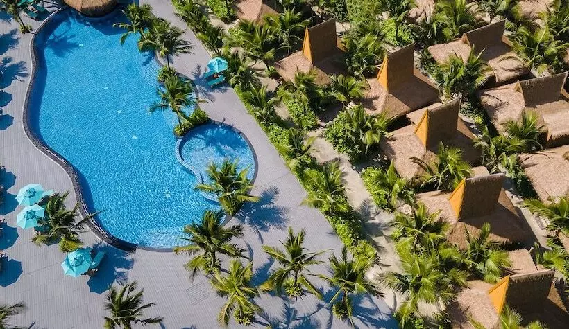 Phi Phi Coco Beach Resort Sha Extra Plus