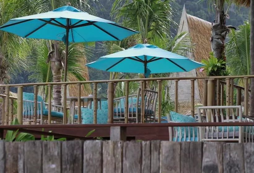 Phi Phi Coco Beach Resort Sha Extra Plus
