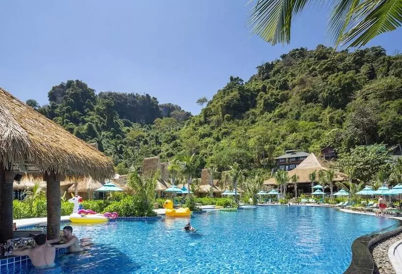 Phi Phi Coco Beach Resort Sha Extra Plus