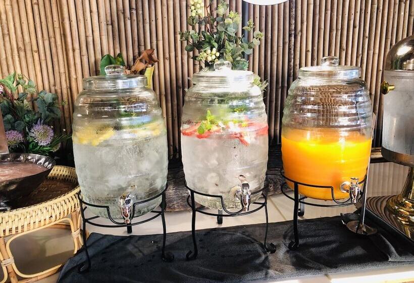 Phi Phi Coco Beach Resort   Sha Extra Plus