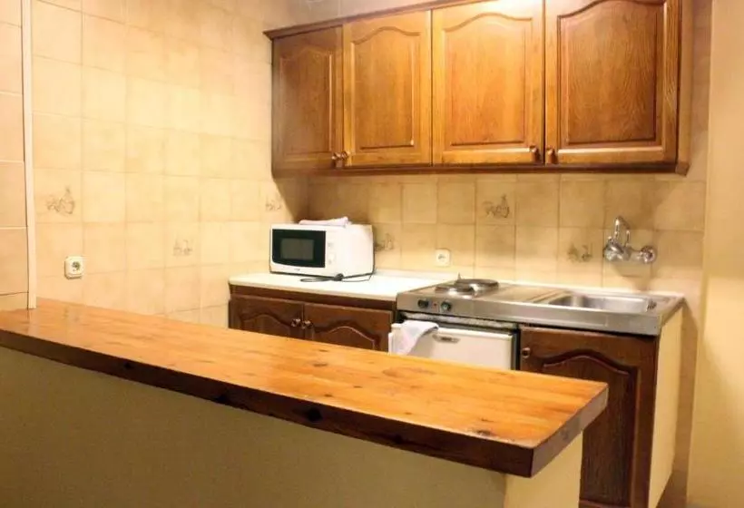 Apartamentos Benal Beach Geinsa