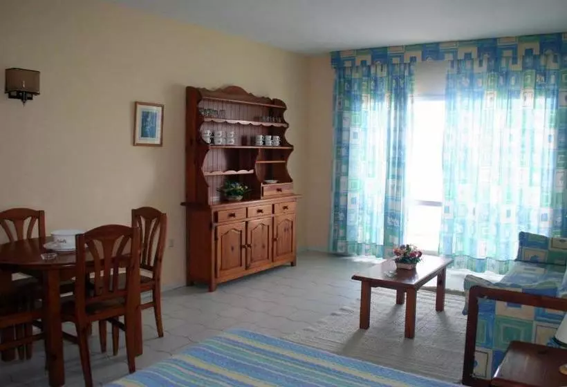 Apartamentos Benal Beach Geinsa