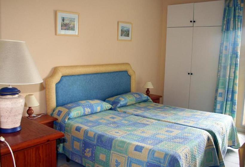 Apartamentos Benal Beach Geinsa