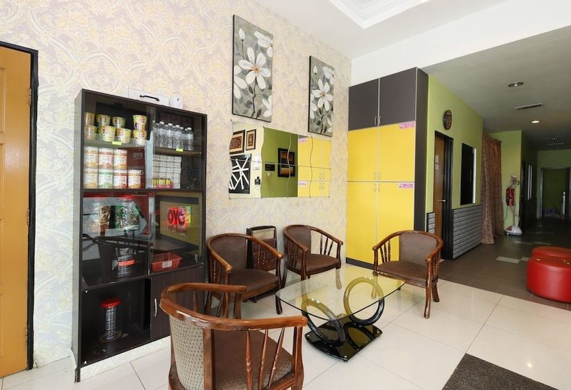 בית מלון כפרי Oyo 603 Sri Padang Inn