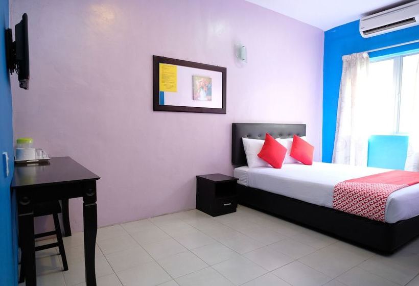 בית מלון כפרי Oyo 603 Sri Padang Inn