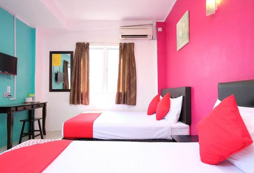 בית מלון כפרי Oyo 603 Sri Padang Inn