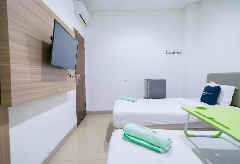 Urbanview Hotel Bes Mangga Besar By Reddoorz
