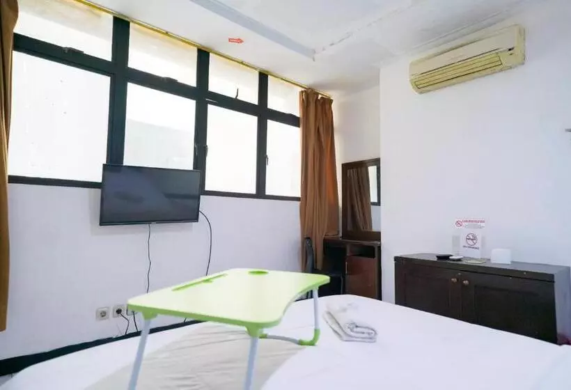 Urbanview Hotel Bes Mangga Besar By Reddoorz