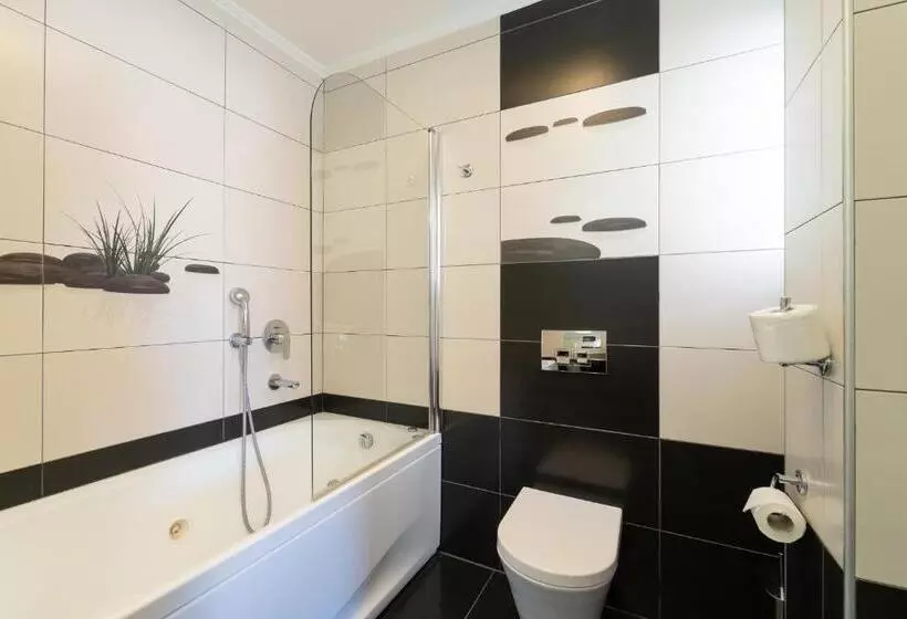 Hotelli Niriides Luxury Villas