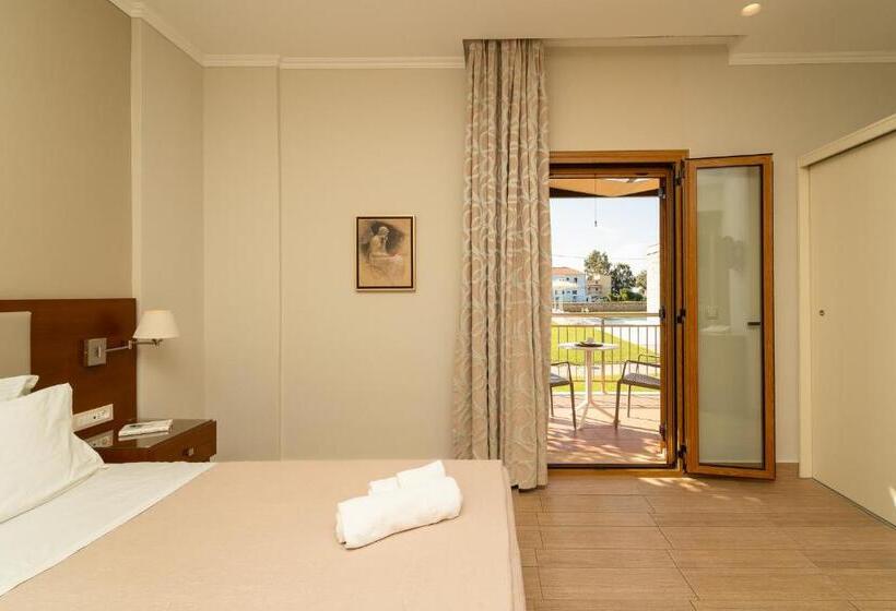 Отель Niriides Luxury Villas