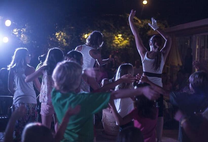 Hotelli Camping Vall D'or