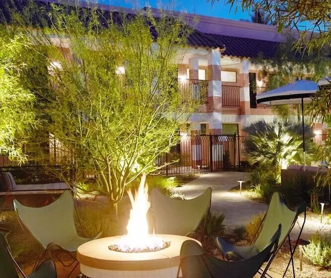 Sands Hotel And Spa