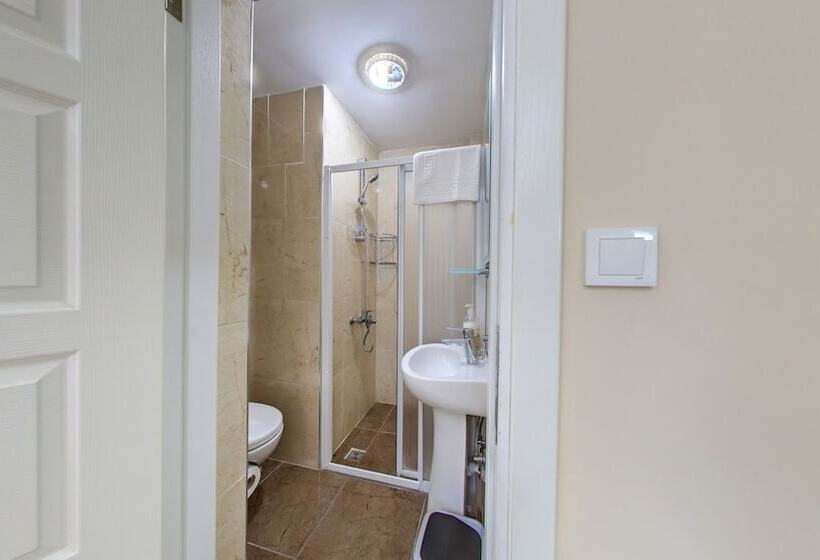 ホテル Cihangir Palace