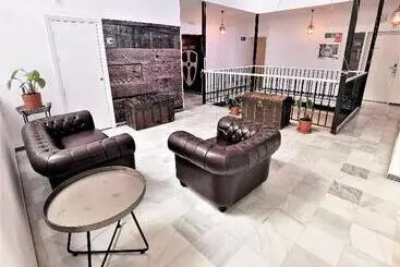 مسافرخانه Casual Don Juan Tenorio